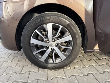 Toyota Proace II Furgon Medium 2.0 D-4D 177KM 2023 Toyota PROACE VERSO 2.0 D4-D Long VIP 2.0 D4-D Lon, zdjęcie 25