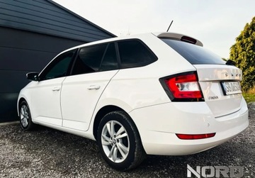 Skoda Fabia III Hatchback Facelifting 1.0 TSI 95KM 2021 Skoda Fabia Bezwypadkowy, CiezarowyOsobowy, FV23, Polski Salon Benzyna, zdjęcie 5