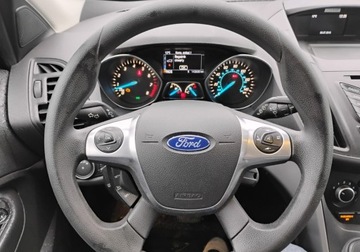 Ford Escape III 2016 Ford Escape 2016r, 2.0 Benzyna 240KM. AUTOMAT. Uszkodzony lewy bok i tyl., zdjęcie 11