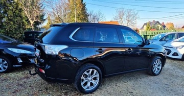 Mitsubishi Outlander III 2013 Mitsubishi Outlander BENZYNA HYBRYDA plug in 4x4 grzane fotele AUTOMAT, zdjęcie 11