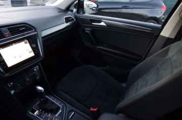 Volkswagen Tiguan II SUV 2.0 TDI 190KM 2018 Volkswagen Tiguan 2.0 TDI CR 190 KM, 4x4, Virtual, Navi, Kamera, Webasto,, zdjęcie 20