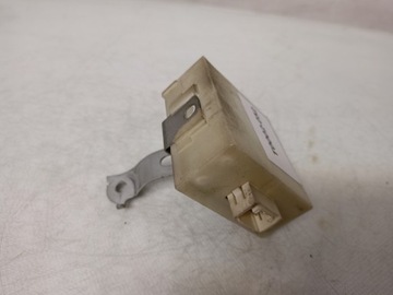 MODUL ZÁMKU CENTRÁLNÍHO OE TOYOTA AVENSIS II