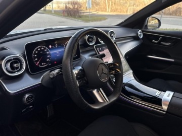 Mercedes Klasa C W206 Limuzyna 1.5 180 170KM 2024 Mercedes-Benz C 180, zdjęcie 13
