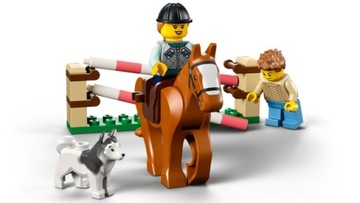 LEGO City 60327 Прицеп для перевозки лошадей