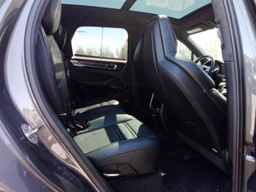 Porsche Cayenne III 2021 Porsche Cayenne PORSCHE CAYENNE GTS, silnik 4.0, naped 44, od ubezpieczyci, zdjęcie 10