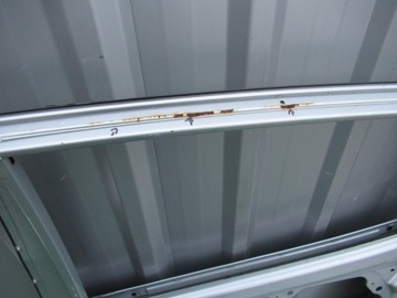 HYUNDAI ix20 DRZWI PRAWY TYŁ ORYGINAŁ SREBRNE