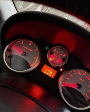 Peugeot 207 Hatchback 5d 1.6 HDi 90KM 2010 Peugeot 207 Peugeot 207 HDi FAP 90 (Blue Lion) Business-Line 1.6 Diesel, zdjęcie 15