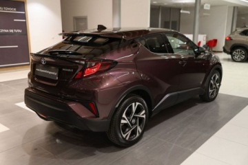 Toyota C-HR I Crossover Facelifting 1.8 Hybrid 122KM 2023 Toyota C-HR 1.8 Hybrid Style 1.8 Hybryda 122KM, zdjęcie 11