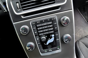 Volvo V60 I Kombi 1.6 T4 180KM 2012 Volvo V60 T4 Benzyna 180Km Xenon Ledy Skóra Navi, zdjęcie 26