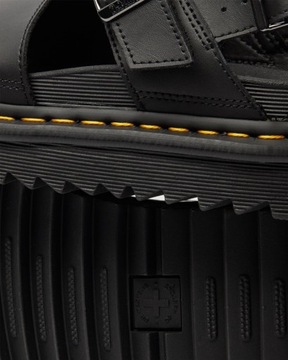 ДР. ЧЕРНЫЕ САНДАЛИИ MARTENS VOSS, размер 39