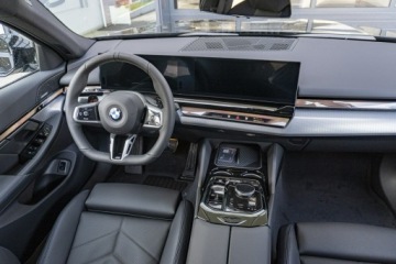 BMW Seria 5 G90-91 Touring 2.0 520d 197KM 2026 BMW 520 xDrive Limuzyna - Dostępny od ręki!, zdjęcie 19