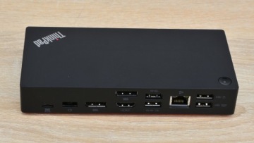 Поврежденная док-станция USB-C HUB для ноутбука Lenovo 40AF0135UK ThinkPad