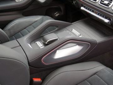 Mercedes GLE V167 SUV Facelifting 2.0 300d 269KM 2025 GLE Coupe 300 d 4-Matic AMG Line 2.0 (269KM) 2025, zdjęcie 8