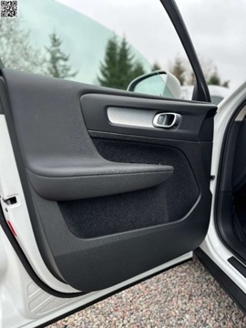 Volvo XC40 2020 Volvo XC 40 Black Weekend-XC 40 T3 Automat- Serwisowany- I Wlasciciel, zdjęcie 13