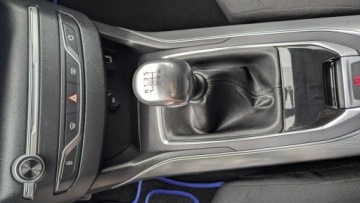 Peugeot 308 II SW Facelifting 1.2 PureTech 110KM 2018 Peugeot 308 SW 1.2i 110PS OPŁACONY Bezwypadkowy, zdjęcie 28