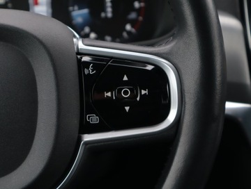 Volvo V90 II Kombi 2.0 D3 150KM 2018 Volvo V90 D3, Automat, Skóra, Navi, Klima, zdjęcie 17