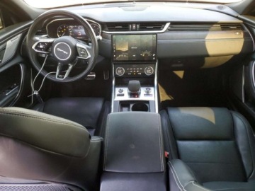 Jaguar XF II 2022 Jaguar XF R-Dynamic SE 2022 2.0L 2.0 Benzyna 296KM, zdjęcie 8