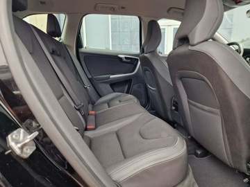 Volvo XC60 I SUV Facelifting 2.0 D4 DRIVE-E 181KM 2014 Volvo XC 60 D4 Momentum Automat Ledy, zdjęcie 21