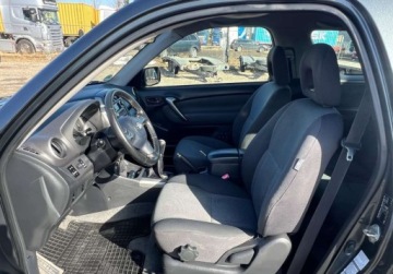 Toyota RAV4 II 2.0 i 16V 150KM 2005 Toyota RAV4 2.0VVT-i 150KM 4x4 Klimatronik Radio CD Stan Bdb OPLACONY 2.0, zdjęcie 12