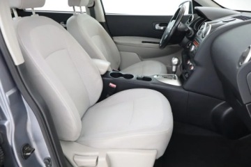 Nissan Qashqai I Crossover 2.0 140KM 2010 Nissan Qashqai 2.0, Automat, Klima, Klimatronic, zdjęcie 8