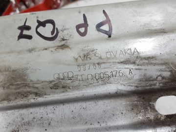 AUDI Q7 4L 05-09R VÝZTUHA ZÁSTĚRA PRAVÝ LX7W