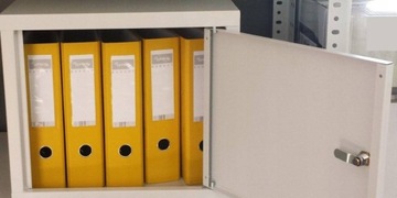 Металлический шкаф для документов с ключом S100 GDPR