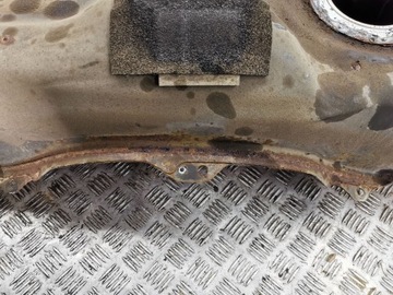 MAZDA CX-7 2011 NÁDRŽ PALIVA