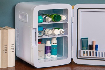 LODÓWKA KOSMETYCZNA 10L 12V Z FUNKCJĄ GRZANIA DO 50-65°C BIAŁA