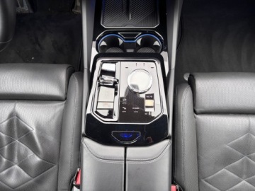 BMW Seria 5 G90-91 Sedan Plug-In 3.0 50e 489KM 2024 BMW 550 550e xDrive PHEV, M PRO,PPF,M Sport,H/K,HA, zdjęcie 26