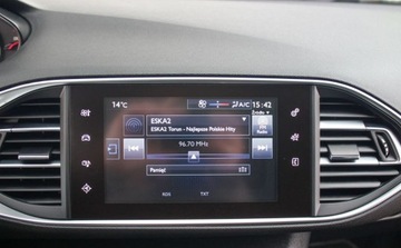 Peugeot 308 II SW 1.2 PureTech 110KM 2015 Peugeot 308 swiezo sprowadzony, zarejestrowany 1.2 Benzyna 110KM, zdjęcie 17