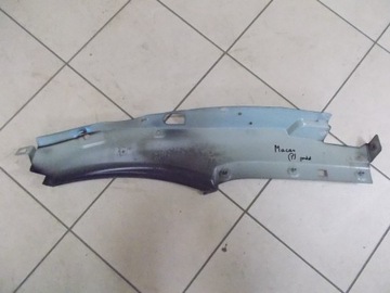 BLATNÍK HORNÍ ZÁSTĚRA DRŽÁKY PRAVÉ PORSCHE MACAN 95B821104B