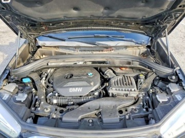 BMW X1 F48 2016 BMW X1 xDrive28i 2016 2.0 Benzyna 228KM, zdjęcie 6