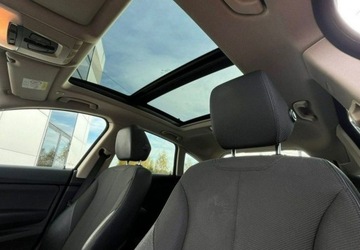 BMW Seria 3 F30-F31-F34 Limuzyna Facelifting 2.0 318d 150KM 2017 BMW 3GT Automat Szyberdach Navi Parktronic Sport Full Led FV23, zdjęcie 15