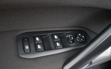 Peugeot 308 II SW 1.2 PureTech 110KM 2015 Peugeot 308 swiezo sprowadzony, zarejestrowany 1.2 Benzyna 110KM, zdjęcie 14