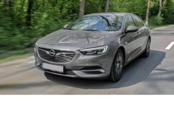 OPEL INSIGNIA B передняя решетка, ХРОМ 2017 - КАМЕРА