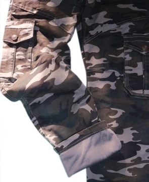 Брюки карго камуфляжного цвета для мальчиков 140-146