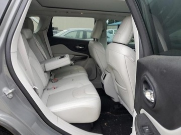 Jeep Cherokee V 2021 Jeep Cherokee 2021r., Latitude, od ubezpieczalni 3.2 Benzyna 271KM, zdjęcie 9