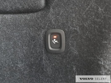 Volvo XC40 Crossover Facelifting 2.0 B3 163KM 2023 Volvo XC 40 PL Salon Core/Plus B3 163KM ACC BLIS M, zdjęcie 17