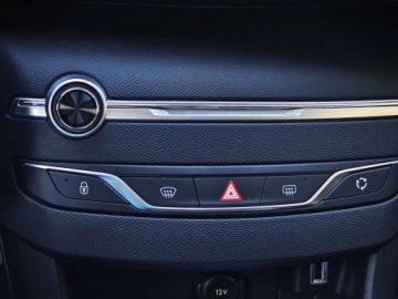 Peugeot 308 II Hatchback Facelifting 1.5 BlueHDI 130KM 2021 Peugeot 308 1WŁ. SalonPL FV23% Virtual Cockpit Czu, zdjęcie 25