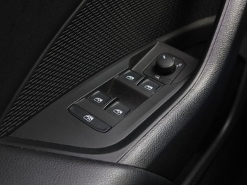 Skoda Octavia IV Kombi 2.0 TDI 150KM 2022 Skoda Octavia 2.0 TDI, Salon Polska, zdjęcie 17