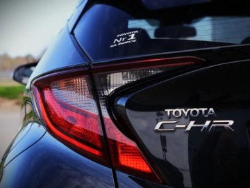 Toyota C-HR I Crossover Facelifting 1.8 Hybrid 122KM 2023 Toyota C-HR 1.8 Hybryda 122KM, zdjęcie 31