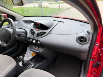 Renault Twingo II Hatchback 3d 1.2 16v 75KM 2011 RENAULT TWINGO SUPER MIEJSKIE AUTKO, zdjęcie 20