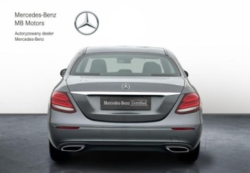 Mercedes Klasa E W213 Limuzyna 2.0 220d 194KM 2020 Mercedes-Benz Klasa E 4Matic SalonPL Burmester Distronic Pneumatyczne Zawi, zdjęcie 3