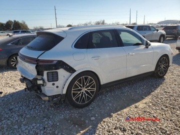 Porsche Cayenne III 2024 Porsche Cayenne 2024 3.0L AWD 3.0 Benzyna 348KM, zdjęcie 2