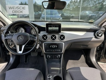 Mercedes GLA I Off-roader 1.6 200 156KM 2015 Mercedes GLA 200 8xAlu LED Bixenon El.klapa Kamera, zdjęcie 7
