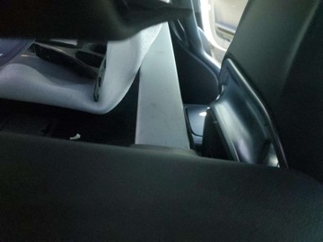 Mercedes AMG GT C190 Coupe Facelifting 4.0 V8 522KM 2020 Mercedes-Benz AMG GT 2020 4.0l 4.0 Benzyna 523KM, zdjęcie 10