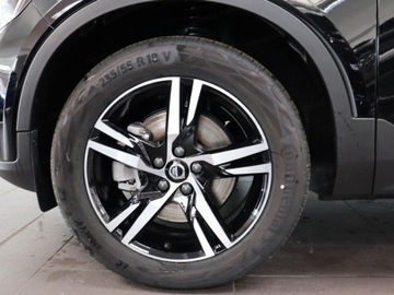 Volvo XC40 2025 VOLVO XC40 B4 Plus Dark Suv 2.0 (211KM) 2025, zdjęcie 17