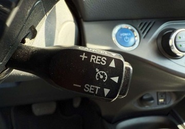 Toyota Yaris III 2018 Toyota Yaris OFERTA BLACK WEEK 1.5 Hybrid 75KM CVT Premium Salon PL 1.5, zdjęcie 19