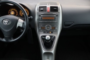Toyota Auris I Hatchback 1.6 i 16V VVT-i 124KM 2006 Toyota Auris 1.6 Dual VVT-i, Klima, Klimatronic, zdjęcie 11