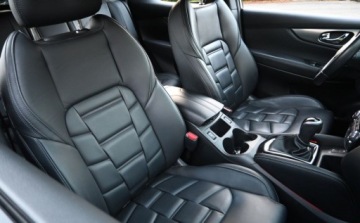 Nissan Qashqai II Crossover Facelifting 1.7 dCi 150KM 2020 Nissan Qashqai 1,7 DCI 150KM 4X4 Panorama FULL LED Nawigacja Kamera 360 BO, zdjęcie 26